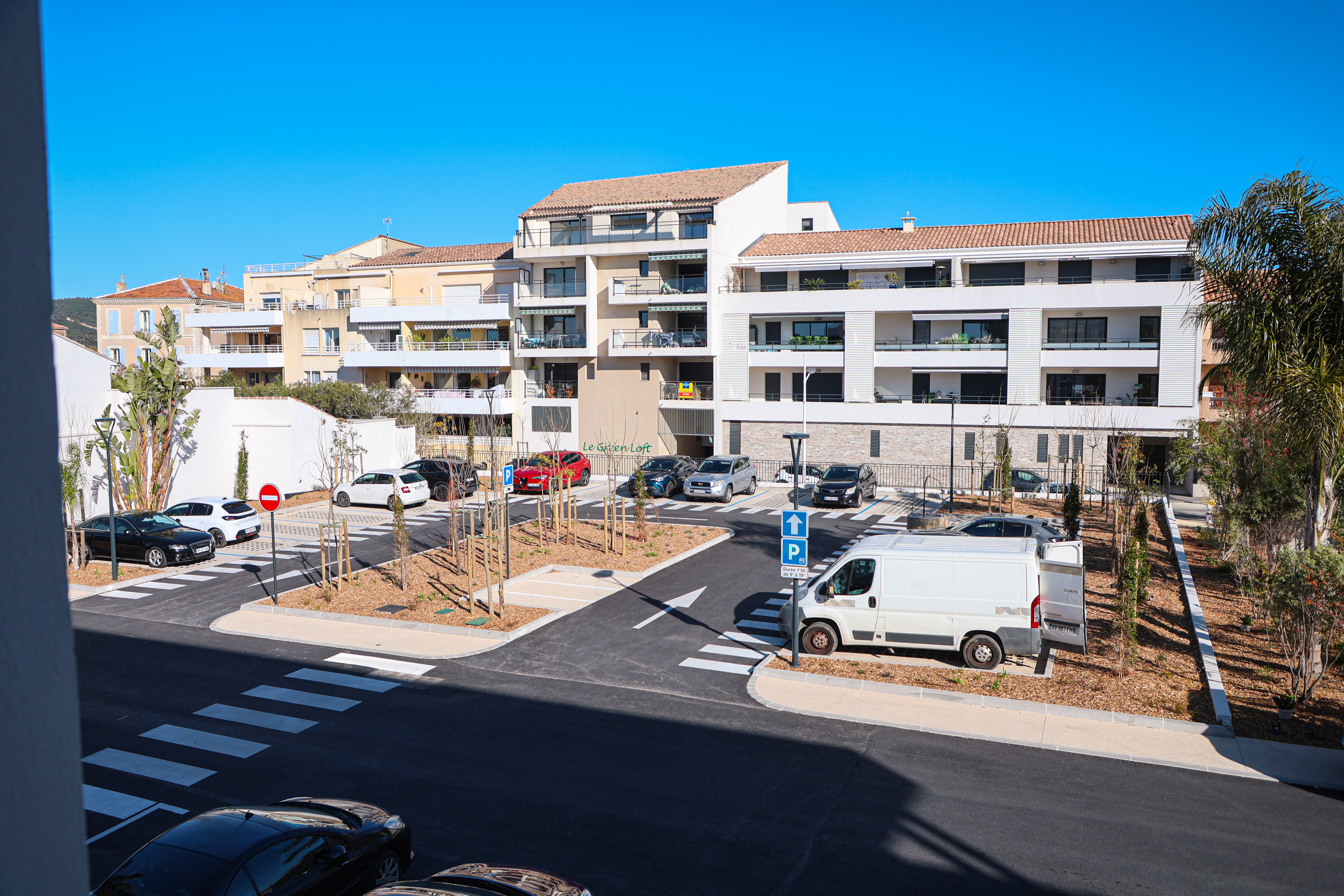 04 01 2026 IMG 2603 PARKING ALLIES OX