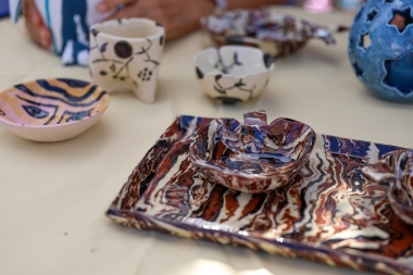 Vente d'objets en poterie